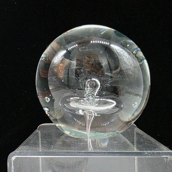 Hand Blown Clear Glass Paperweight With Abstract Design Controlled Bubbles 3" - Picture 3 of 12